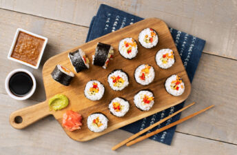 Vegetarian sushi rolls with