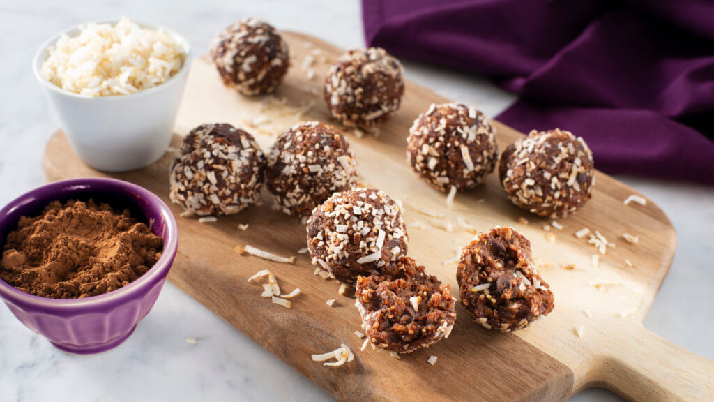 Jasmine with Quinoa Hazelnut & Dark Chocolate Energy Bites