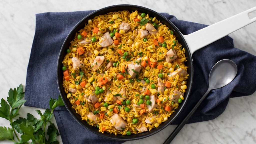 Arroz amarillo con pollo y vegetales | Arroz Carolina®