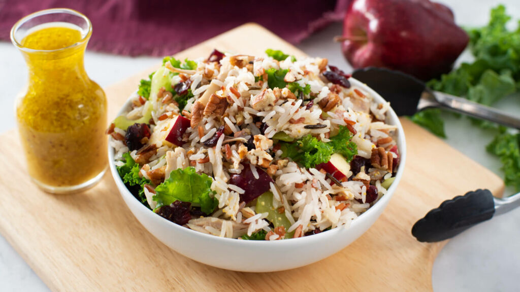 Chicken-and-kale-rice-salad-with-wild-rice-and-apples