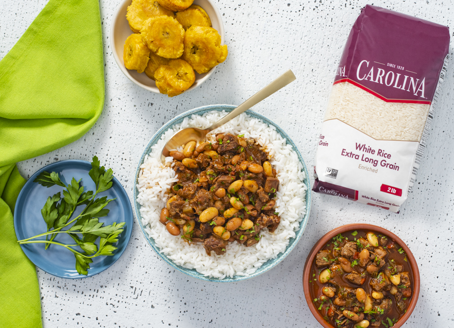 Guiso de frijoles y carne dominicano (La Bandera) | Arroz Carolina®